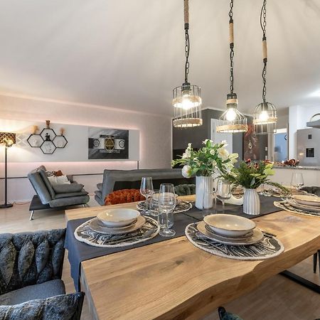 Ferienwohnung Alpenflair / Luxury / 100Qm / Work / Travel / Netflix Penzberg Exterior foto