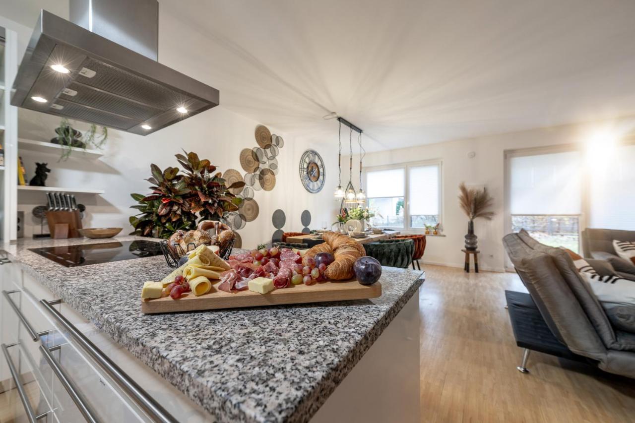 Ferienwohnung Alpenflair / Luxury / 100Qm / Work / Travel / Netflix Penzberg Exterior foto